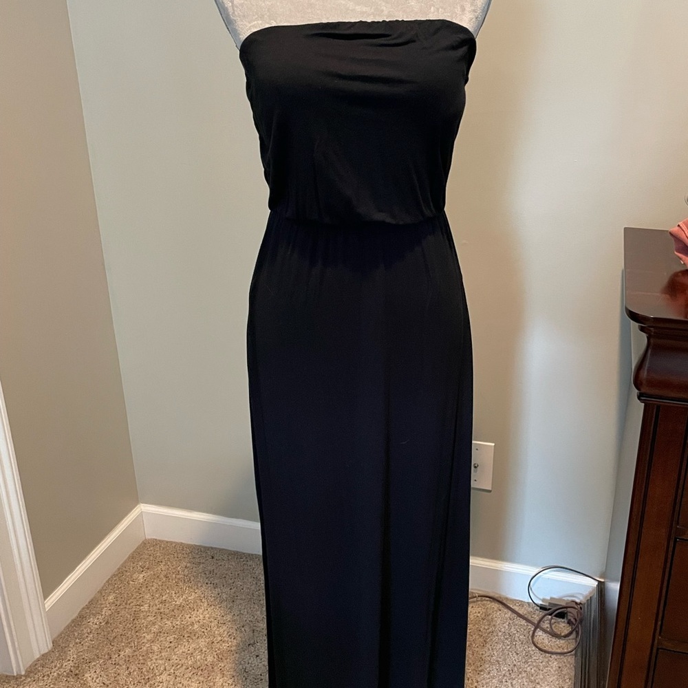 Black knit strapless Maxi